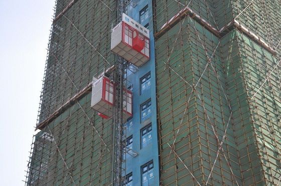 Ελέγχος VFD, ζεστό ζαλβανωμένο 2000kg Σκηνοθέτης κτιρίων, 0-40m/min Σκηνοθέτης υλικού επιβατών